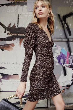Discount BB Dakota Animal Attitude Leopard Dress|