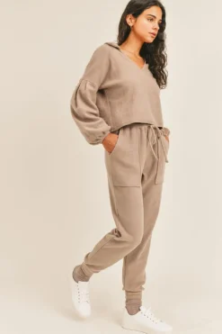 Discount Sadie & Sage Gimme Shelter Jogger|