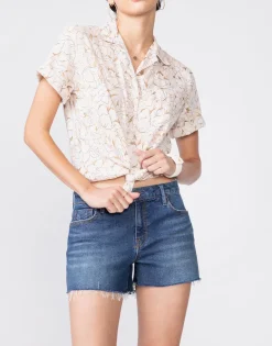 New Unpublished Laine Boyfriend Short In Unity|