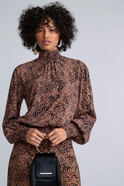 Lez a Lez Puffy Sleeve Blouse-Textura|