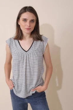 Outlet Indi & Cold Stripe V-Neck T-Shirt|