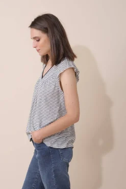 Outlet Indi & Cold Stripe V-Neck T-Shirt|