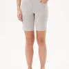 Outlet Up! Striped Modern Shorts|